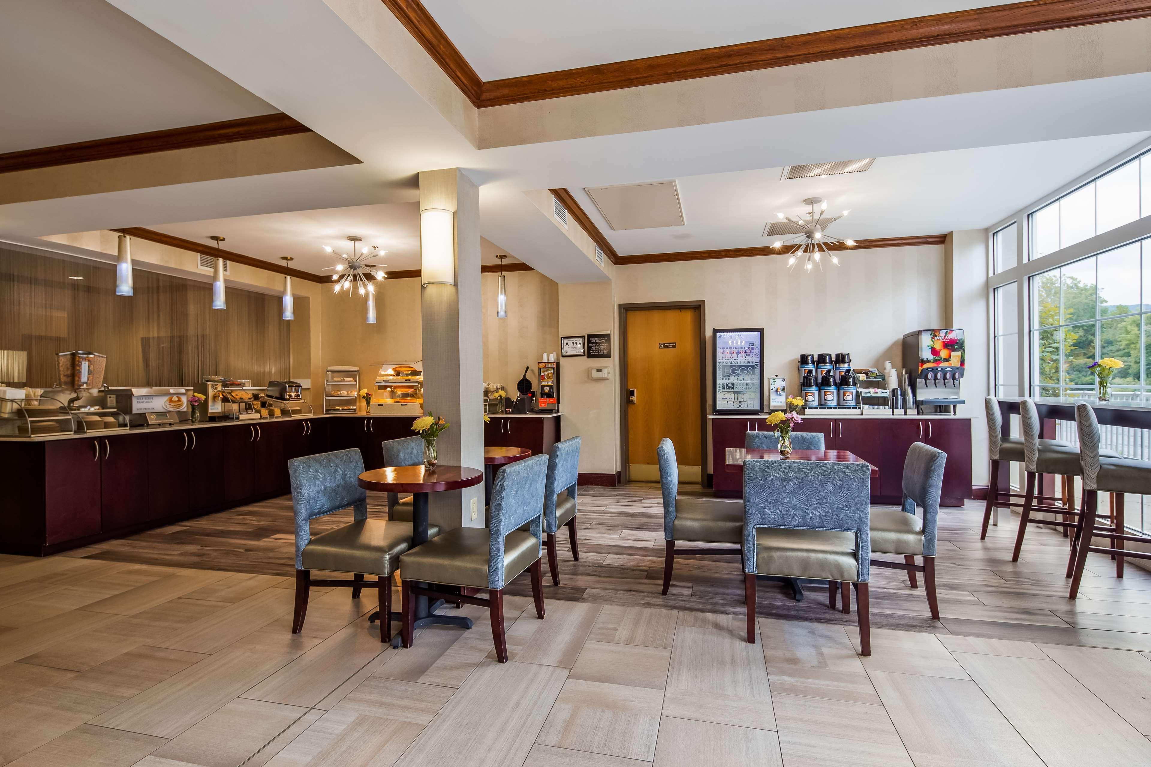 Best Western Plus River Escape Sylva / Dillsboro Exteriér fotografie