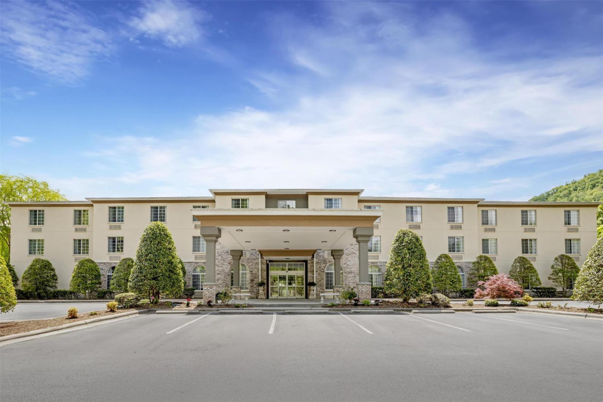 Best Western Plus River Escape Sylva / Dillsboro Exteriér fotografie